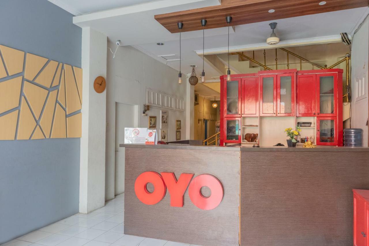 Oyo 1111 Pasar Baru Inn จาการ์ตา ภายนอก รูปภาพ